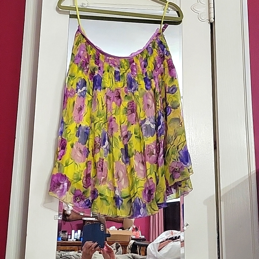 Loosely pleated skirt